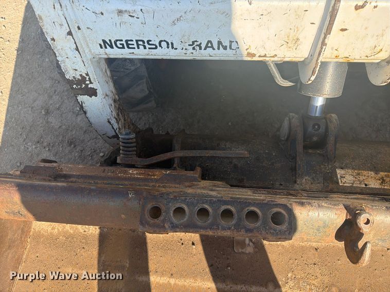 image for item EI7869 1999 Bobcat 751 skid steer loader