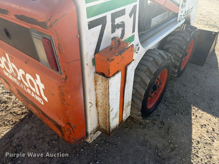 image for item EI7869 1999 Bobcat 751 skid steer loader