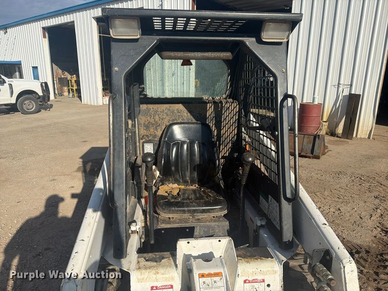 image for item EI7869 1999 Bobcat 751 skid steer loader