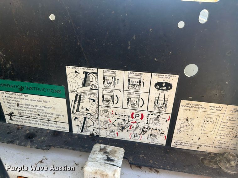 image for item EI7869 1999 Bobcat 751 skid steer loader