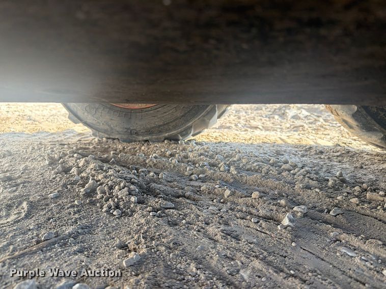 image for item EI7869 1999 Bobcat 751 skid steer loader