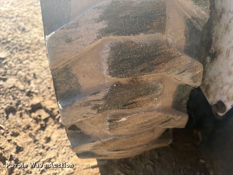 image for item EI7869 1999 Bobcat 751 skid steer loader