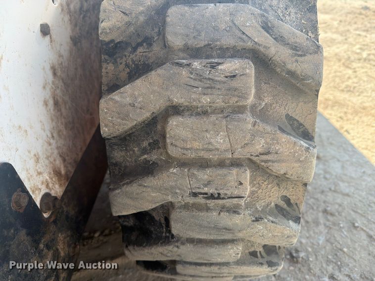 image for item EI7869 1999 Bobcat 751 skid steer loader