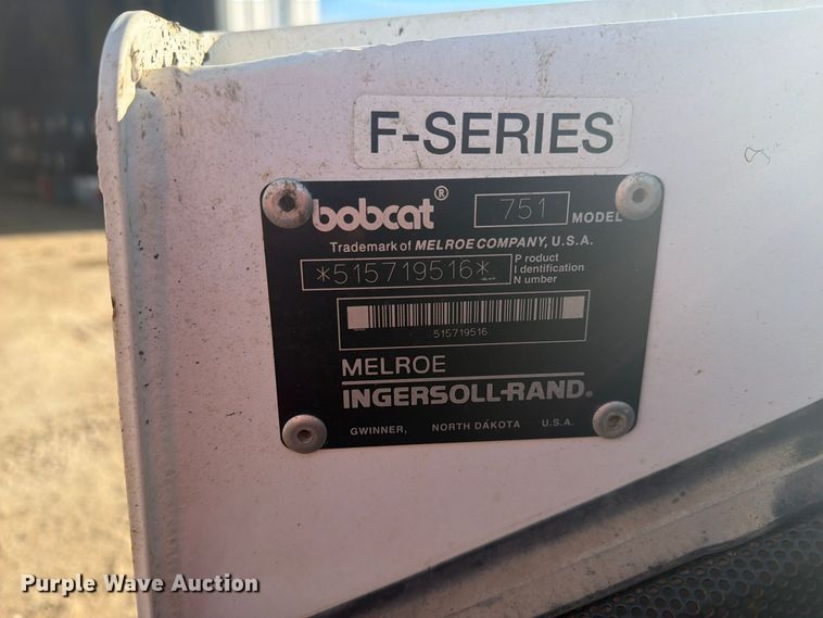 image for item EI7869 1999 Bobcat 751 skid steer loader