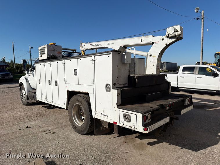 image for item EO8797 2008 Ford F750 Super Duty utility / service truck