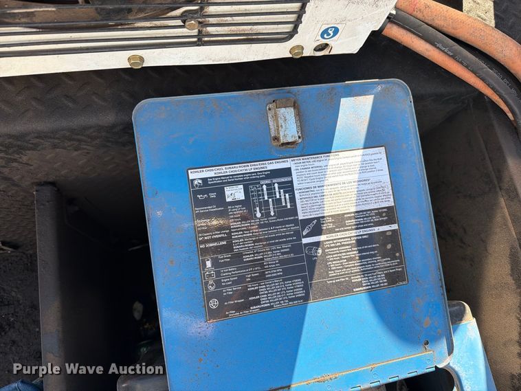 image for item EO8797 2008 Ford F750 Super Duty utility / service truck