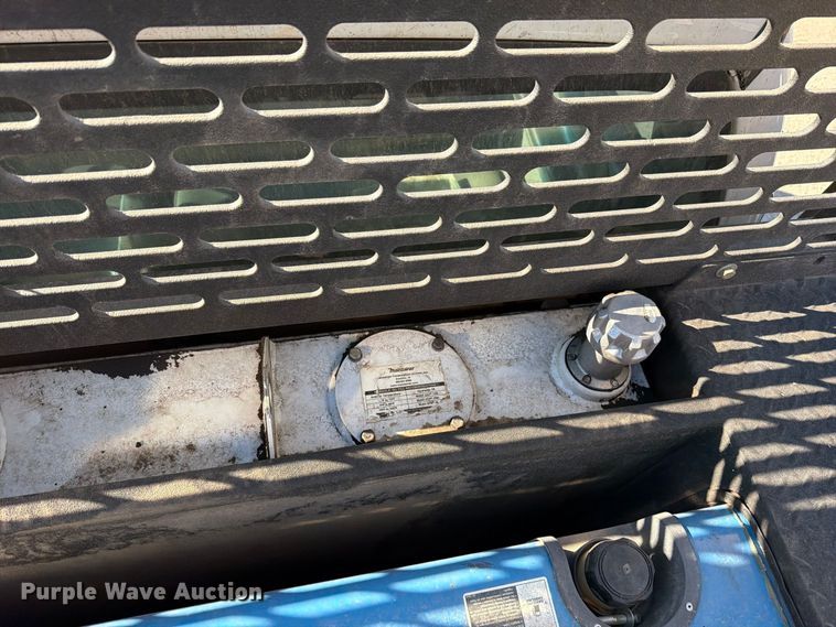 image for item EO8797 2008 Ford F750 Super Duty utility / service truck
