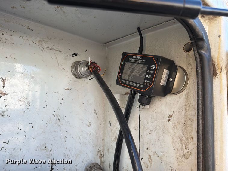 image for item EO8797 2008 Ford F750 Super Duty utility / service truck