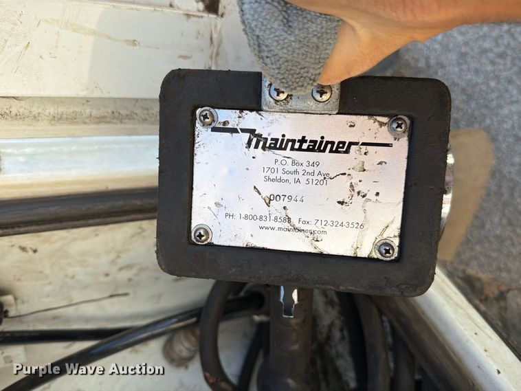 image for item EO8797 2008 Ford F750 Super Duty utility / service truck
