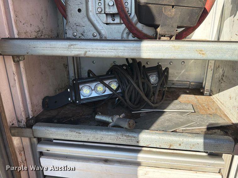 image for item EO8797 2008 Ford F750 Super Duty utility / service truck