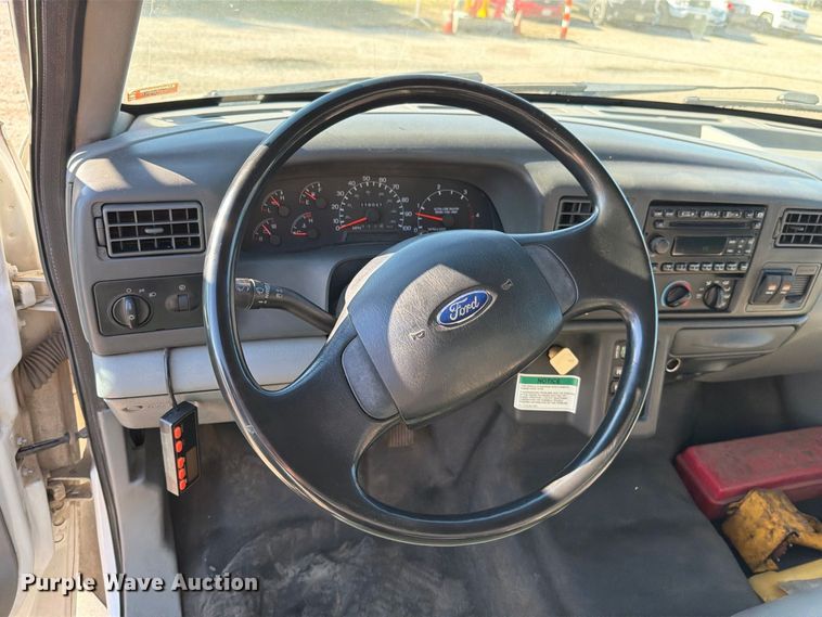image for item EO8797 2008 Ford F750 Super Duty utility / service truck