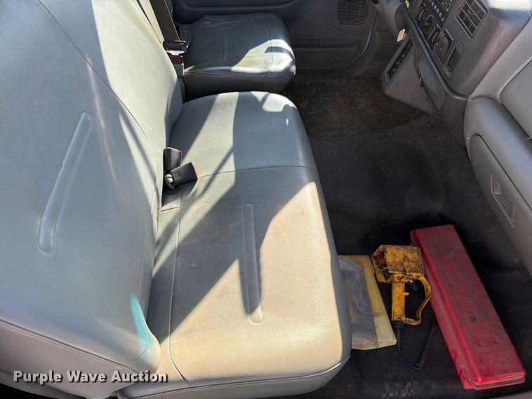 image for item EO8797 2008 Ford F750 Super Duty utility / service truck