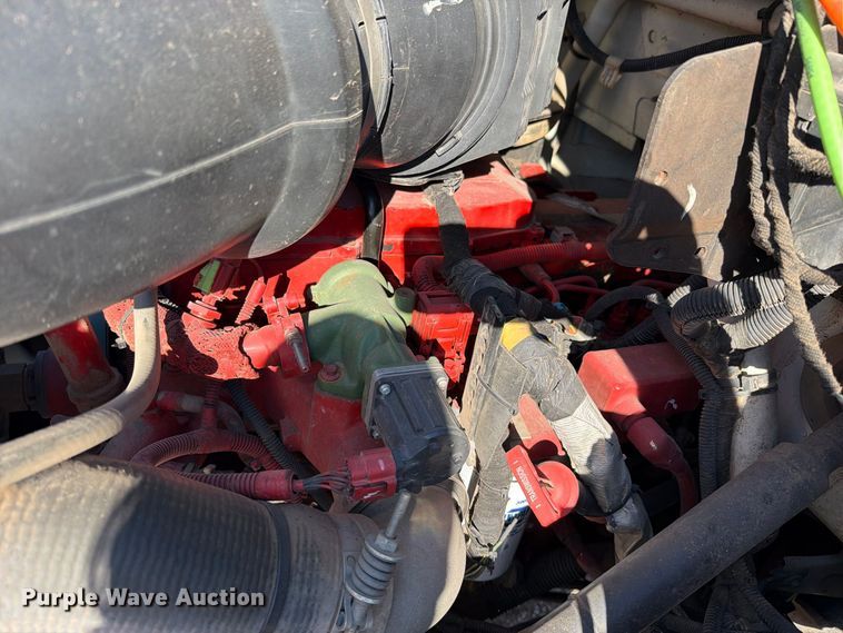 image for item EO8797 2008 Ford F750 Super Duty utility / service truck