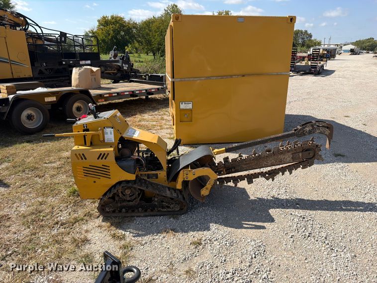 image for item EO8803 2017 Vermeer RTX250 walk-behind trencher