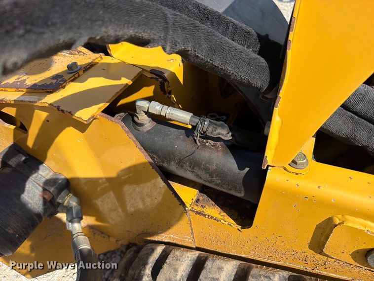 image for item EO8803 2017 Vermeer RTX250 walk-behind trencher