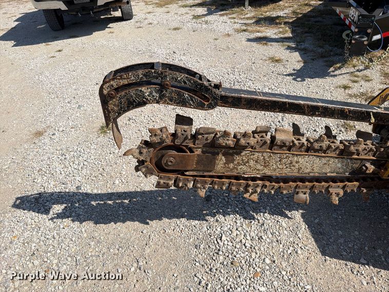 image for item EO8803 2017 Vermeer RTX250 walk-behind trencher