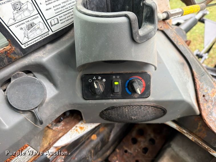image for item EO8808 2021 Bobcat S850 skid steer loader