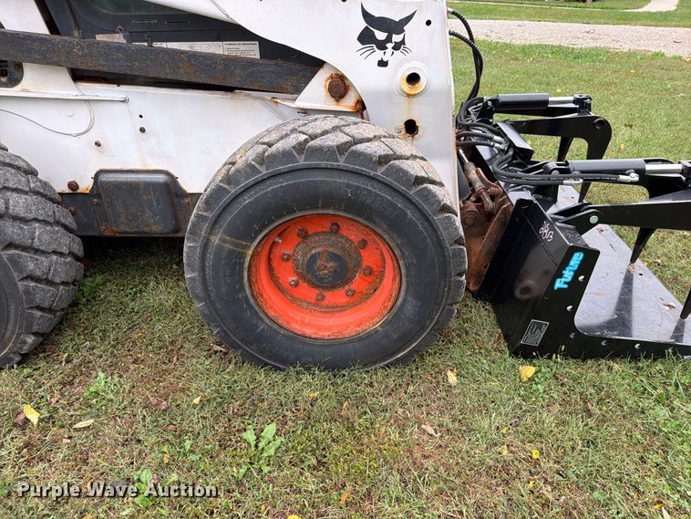 image for item EO8808 2021 Bobcat S850 skid steer loader