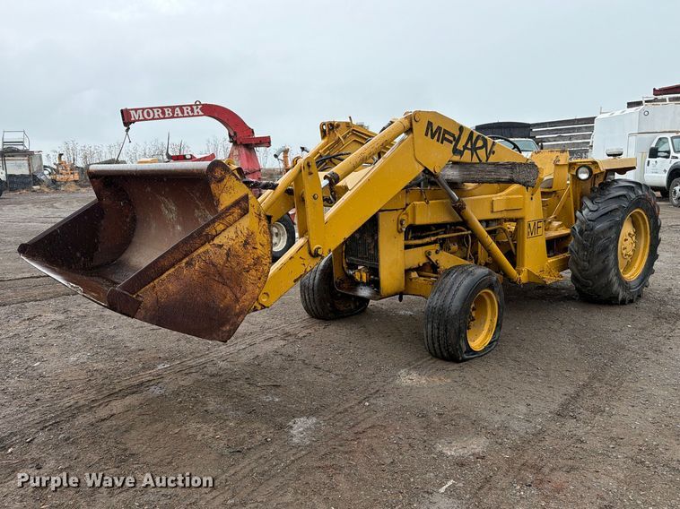 image for item EP3073 Massey Ferguson tractor