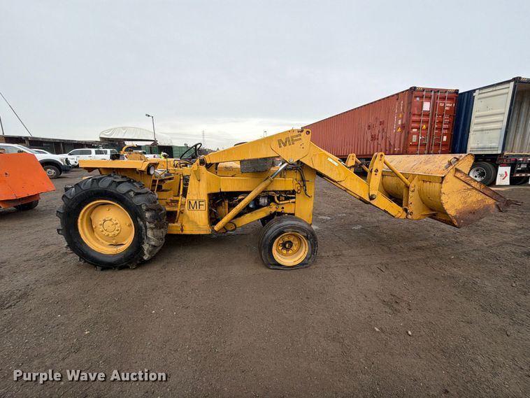 image for item EP3073 Massey Ferguson tractor