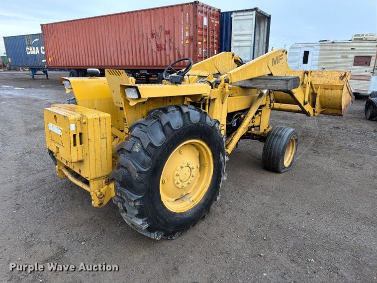 image for item EP3073 Massey Ferguson tractor