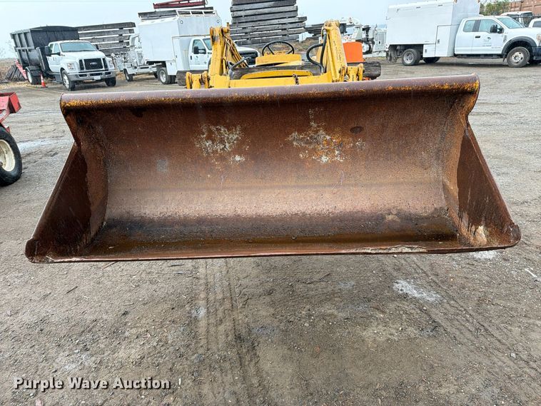 image for item EP3073 Massey Ferguson tractor