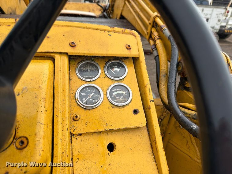 image for item EP3073 Massey Ferguson tractor