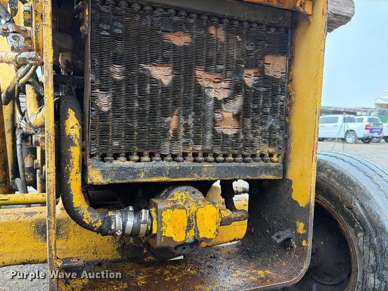 image for item EP3073 Massey Ferguson tractor