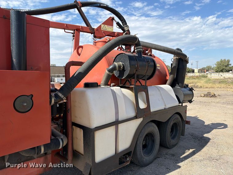 image for item EP7931 2015 Ditch Witch FX60 vacuum excavator