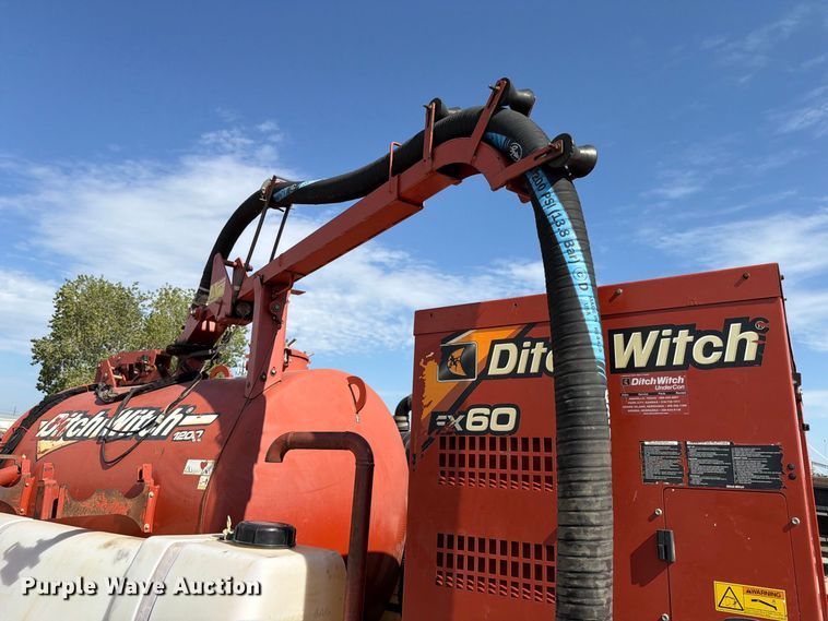 image for item EP7931 2015 Ditch Witch FX60 vacuum excavator