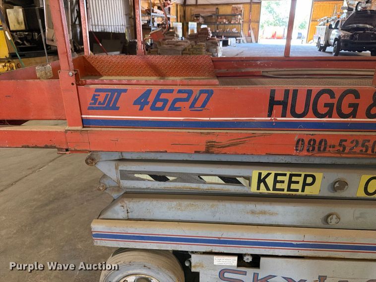 image for item ER3422 Sky Jack SJII 4620 scissor lift