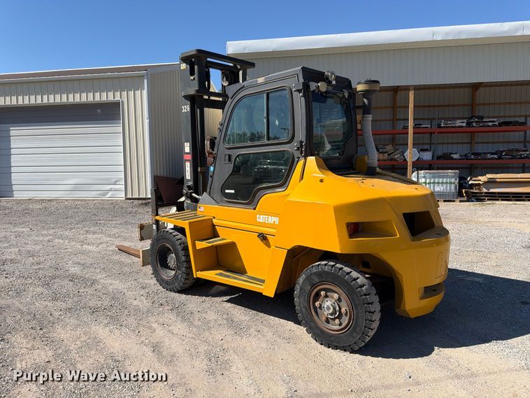 image for item ER3482 Caterpillar DP70N forklift