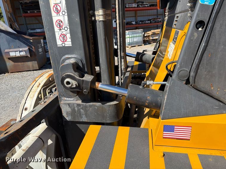 image for item ER3482 Caterpillar DP70N forklift