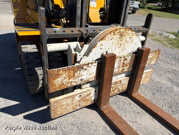 image for item ER3482 Caterpillar DP70N forklift