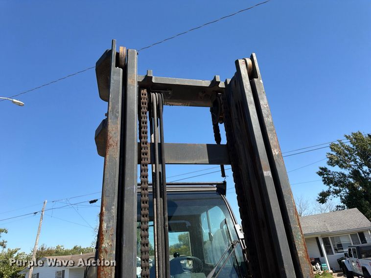 image for item ER3482 Caterpillar DP70N forklift