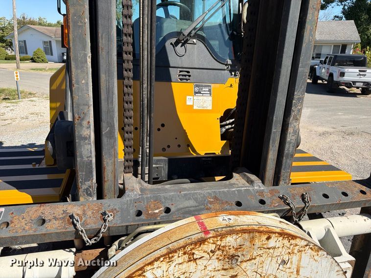 image for item ER3482 Caterpillar DP70N forklift