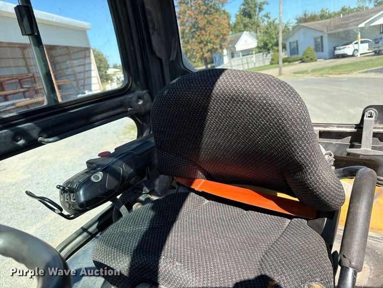 image for item ER3482 Caterpillar DP70N forklift