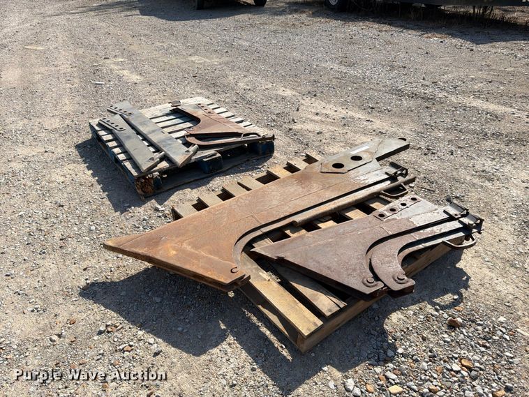 image for item ER3493 (5) plow blades