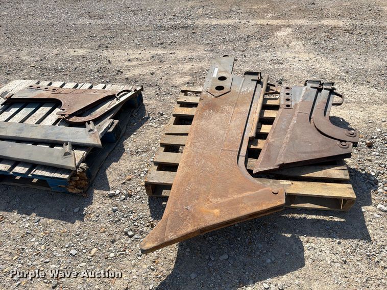 image for item ER3493 (5) plow blades