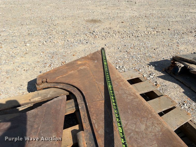 image for item ER3493 (5) plow blades