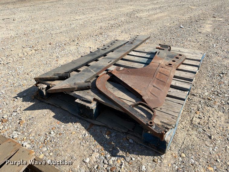 image for item ER3493 (5) plow blades
