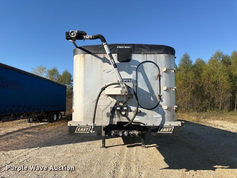 image for item ER3497 2017 East Manufacturing Corp. end dump trailer