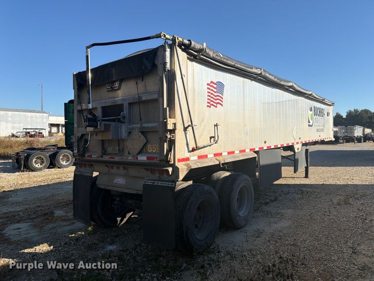image for item ER3497 2017 East Manufacturing Corp. end dump trailer