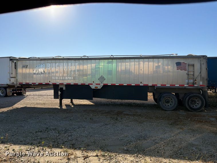 image for item ER3497 2017 East Manufacturing Corp. end dump trailer
