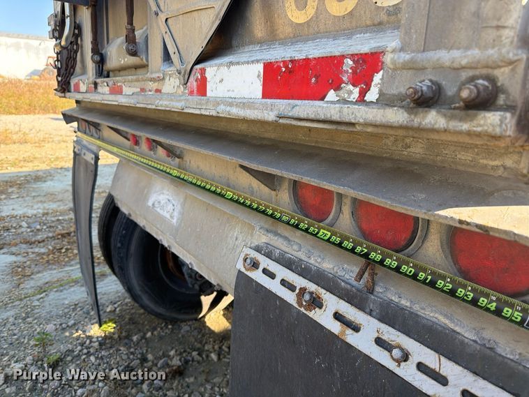image for item ER3497 2017 East Manufacturing Corp. end dump trailer