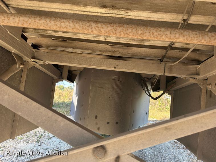 image for item ER3497 2017 East Manufacturing Corp. end dump trailer