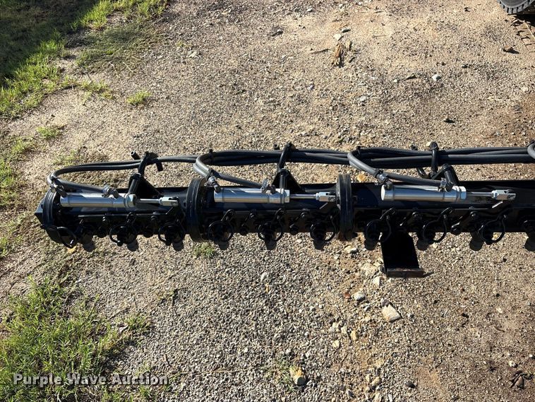 image for item ES8118 2020 Peterbilt 337 oil distributor truck