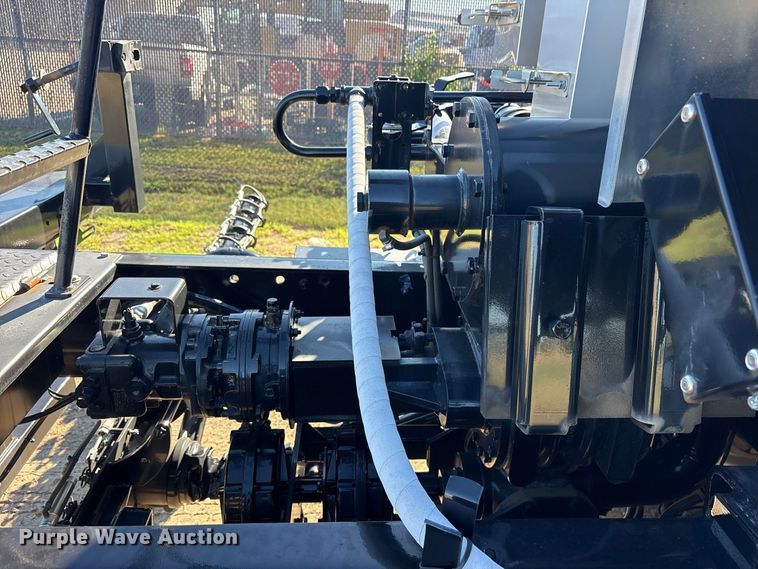 image for item ES8118 2020 Peterbilt 337 oil distributor truck