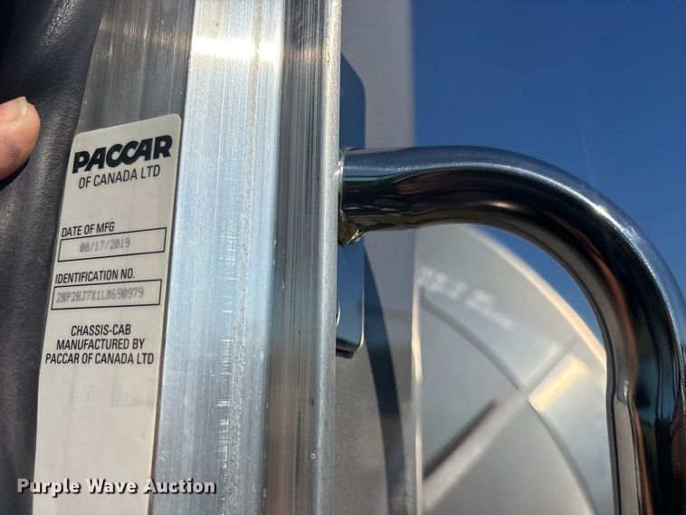 image for item ES8118 2020 Peterbilt 337 oil distributor truck