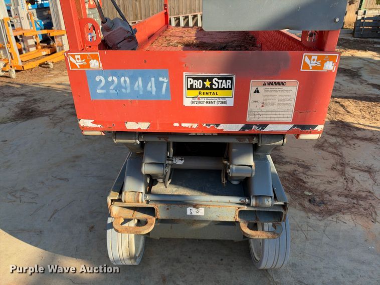 image for item ES8223 Skyjack SJIII-3220 scissor lift